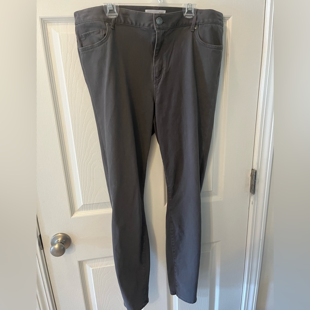 Loft Stretch Dark Gray Skinny Leggings